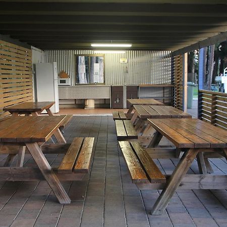 Smugglers Cove Holiday Village Forster Exteriör bild