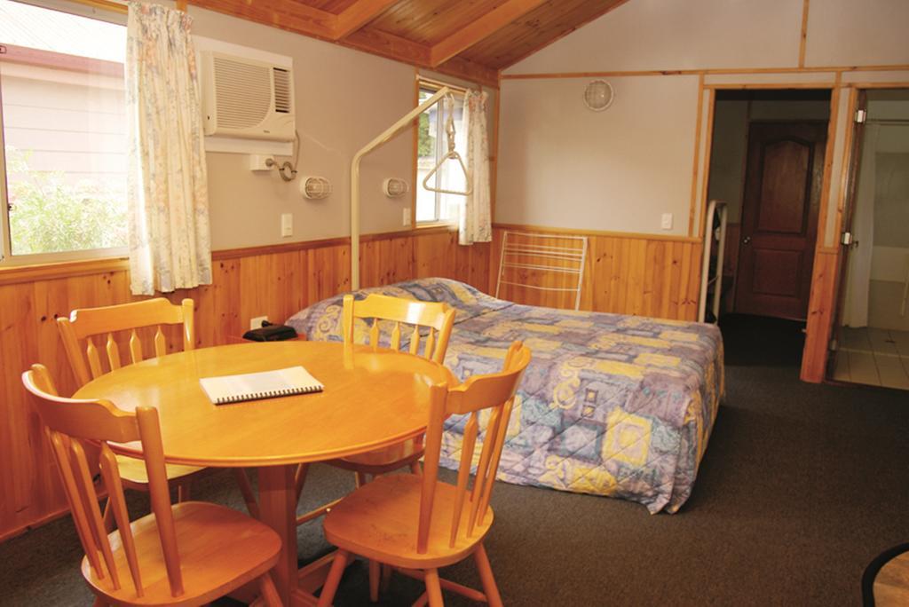 Smugglers Cove Holiday Village Forster Rum bild
